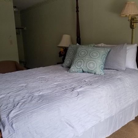 Hawk Mountain Bed & Breakfast Kempton Esterno foto